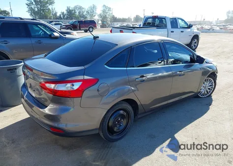 2012 Ford Focus Sel z USA, uszkodzony, nr VIN 1FAHP3H24CL454220